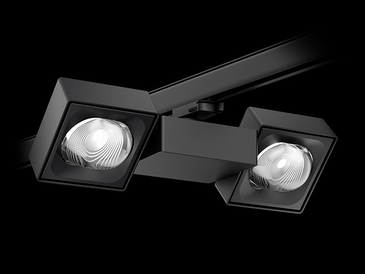 Trilux 01